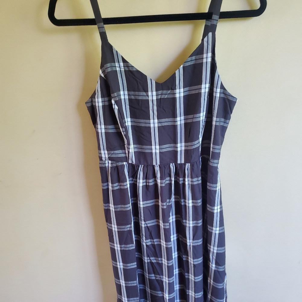 Old Navy midi summer dress, size Medium  black and grey
